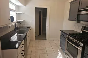 10510 Sierra Dr, Houston, TX 77051 - Photo 6