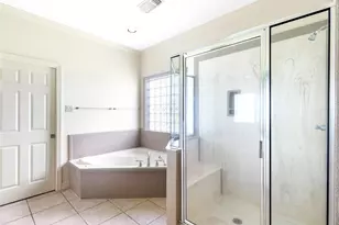 1030 Lillian Ln, Crosby, TX 77532 - Photo 28