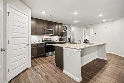 4906 Luke Mathew Drive, Rosharon, TX 77583 - Photo 10