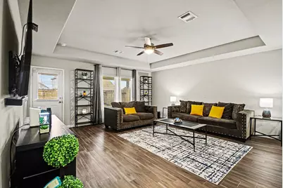 4906 Luke Mathew Drive, Rosharon, TX 77583 - Photo 4