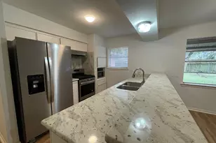 7219 Tanager St, Houston, TX 77074 - Photo 1