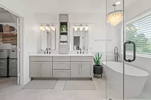 5223 Cottonwood Creek Ln, League City, TX 77573 - Photo 6