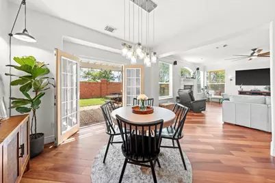 5223 Cottonwood Creek Lane, League City, TX 77573 - Photo 18