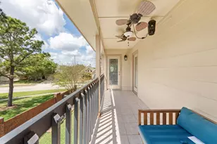 5223 Cottonwood Creek Ln, League City, TX 77573 - Photo 34