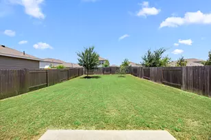 674 Amesbury Rd, Montgomery, TX 77316 - Photo 2
