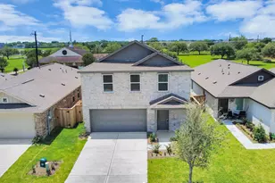 2931 Summer Breeze Wy, Angleton, TX 77515 - Photo 2