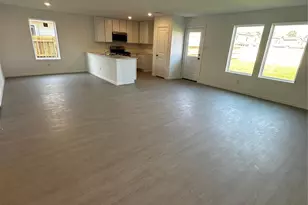 2931 Summer Breeze Wy, Angleton, TX 77515 - Photo 10
