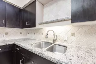 15 Greenway Plz, Houston, TX 77046 - Photo 8