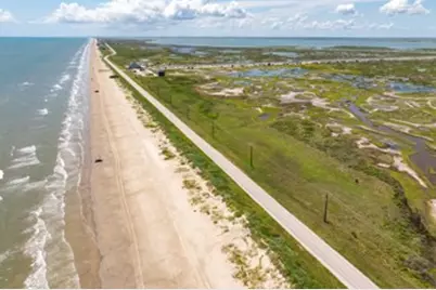 11849 Bluewater Highway, Freeport, TX 77541 - Photo 10