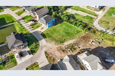 3935 Laguna Drive, Galveston, TX 77554 - Photo 14