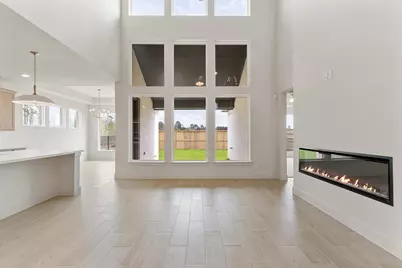 407 Mathis Lake Court, Conroe, TX 77304 - Photo 4