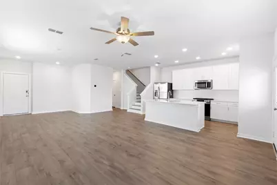 8112 Dartmoor Street, Pearland, TX 77584 - Photo 2