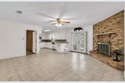 506 County Road 4580 S, Spurger, TX 77660 - Photo 8