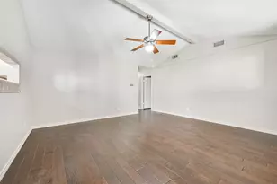 405 Linda Ln, Friendswood, TX 77546 - Photo 6