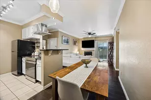 7950 N Stadium Dr, Houston, TX 77030 - Photo 8