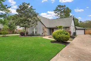 16118 York Minster Dr, Spring, TX 77379 - Photo 2