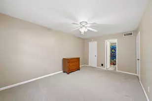 2350 Bering Dr, Houston, TX 77057 - Photo 16