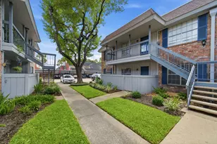 2350 Bering Dr, Houston, TX 77057 - Photo 4