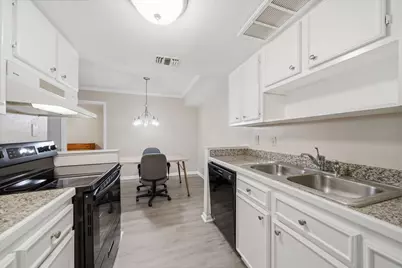 2350 Bering Drive #121, Houston, TX 77057 - Photo 6