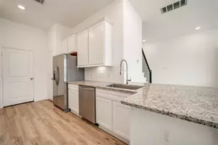 4127 Champlain Wy, Iowa Colony, TX 77583 - Photo 16