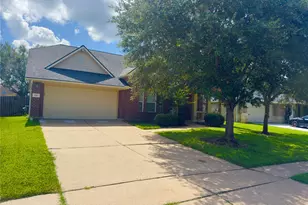 1903 Lavender Field Dr, Sugar Land, TX 77479 - Photo 2