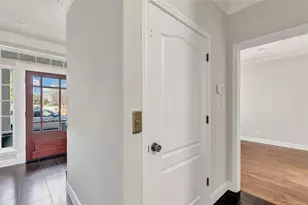 135 Low Country Ln, The Woodlands, TX 77380 - Photo 6