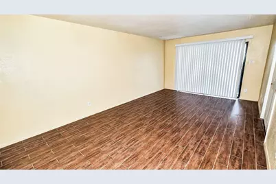 3035 Walnut Bend Lane #35, Houston, TX 77042 - Photo 4