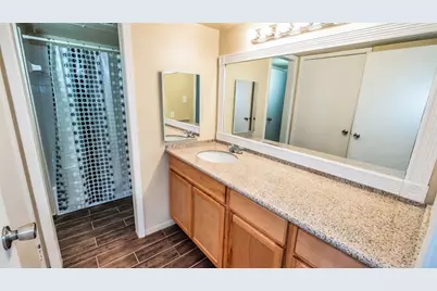 3035 Walnut Bend Lane #35, Houston, TX 77042 - Photo 14