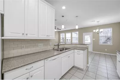 19 Peachridge Place, The Woodlands, TX 77382 - Photo 14