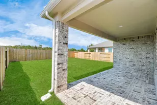 323 Ice Shr Trl, Dayton, TX 77535 - Photo 44