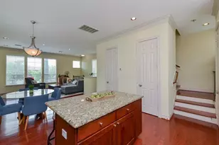 3316 Clearview Cir, Houston, TX 77025 - Photo 6