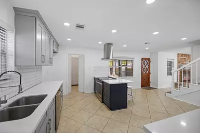 5527 Enchanted Timbers Drive, Humble, TX 77346 - Photo 12