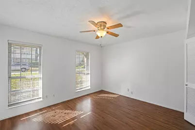 5527 Enchanted Timbers Drive, Humble, TX 77346 - Photo 14