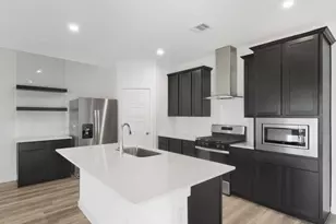 12233 City Rose Ct, Houston, TX 77047 - Photo 4