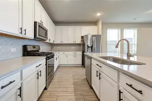 31326 Conover Dr, Fulshear, TX 77441 - Photo 6