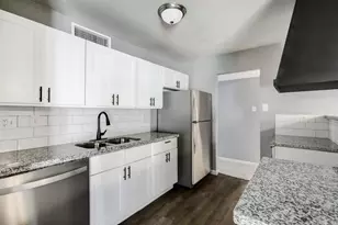 14107 Pinewest Dr, Houston, TX 77049 - Photo 4