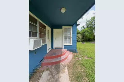 310 N Rockisland Street #3, Angleton, TX 77515 - Photo 1
