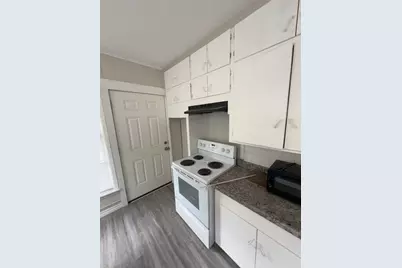 310 N Rockisland Street #3, Angleton, TX 77515 - Photo 2