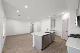 [Address not provided], Rosharon, TX 77583 - Photo 4