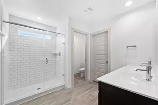 [Address not provided], Rosharon, TX 77583 - Photo 10