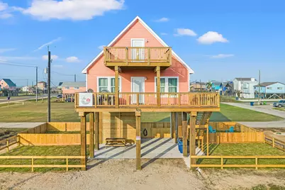106 Pelican Place, Surfside Beach, TX 77541 - Photo 1