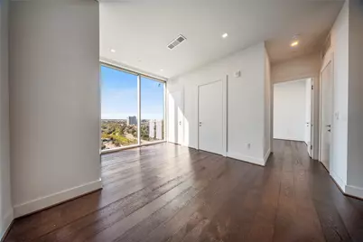1711 Allen Parkway #1802, Houston, TX 77019 - Photo 4