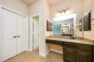 18 Blue Wildflower Pl, The Woodlands, TX 77354 - Photo 34