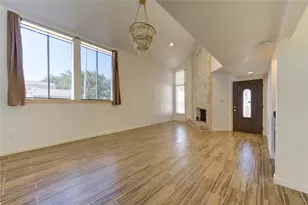 4403 Willow Beach Dr, Houston, TX 77072 - Photo 4