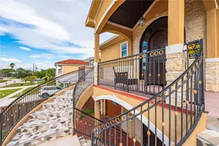 615 29th St, San Leon, TX 77539 - Photo 4