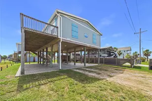 905 Meynig Dr, Crystal Beach, TX 77650 - Photo 38