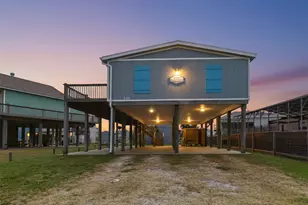 905 Meynig Dr, Crystal Beach, TX 77650 - Photo 50