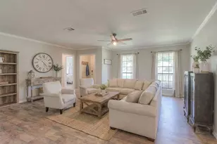 438 Bird Rd, Livingston, TX 77351 - Photo 2