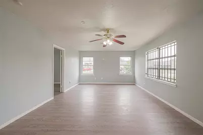 9302 Fairland Drive, Houston, TX 77051 - Photo 4