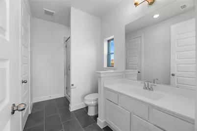 13706 Broadmoor Bay Drive, Texas City, TX 77568 - Photo 14